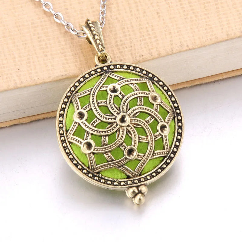 Ornament | Aromatherapy Necklace